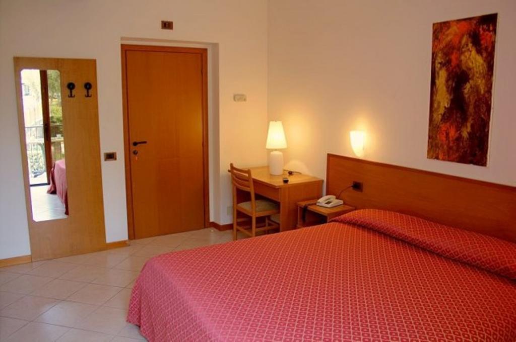 Locanda Bellavista B&B Malcesine Rom bilde