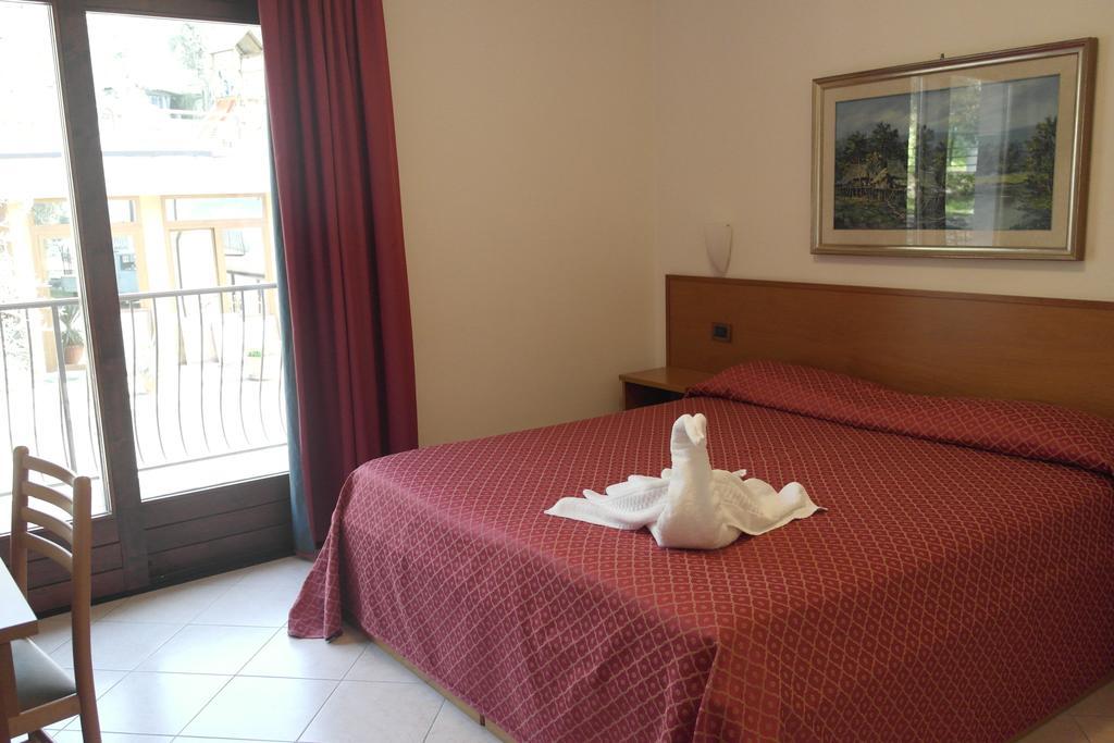 Locanda Bellavista B&B Malcesine Rom bilde